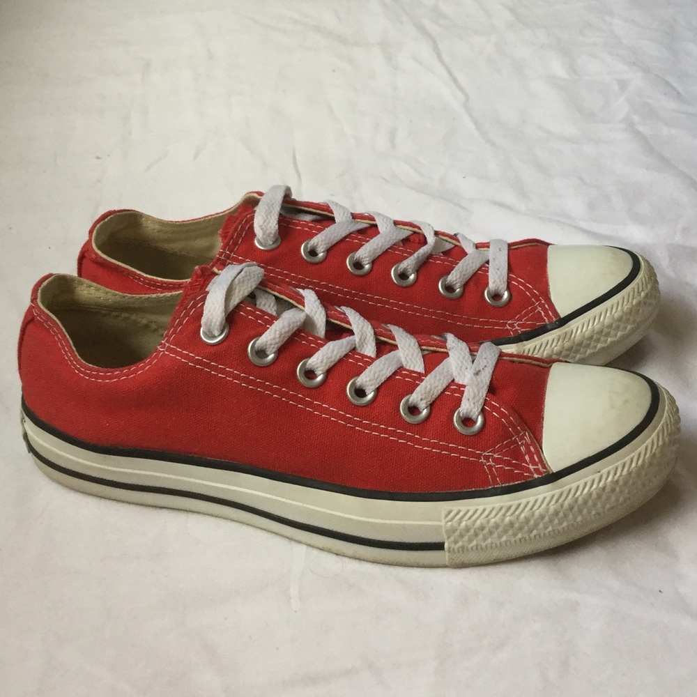 Red Converse